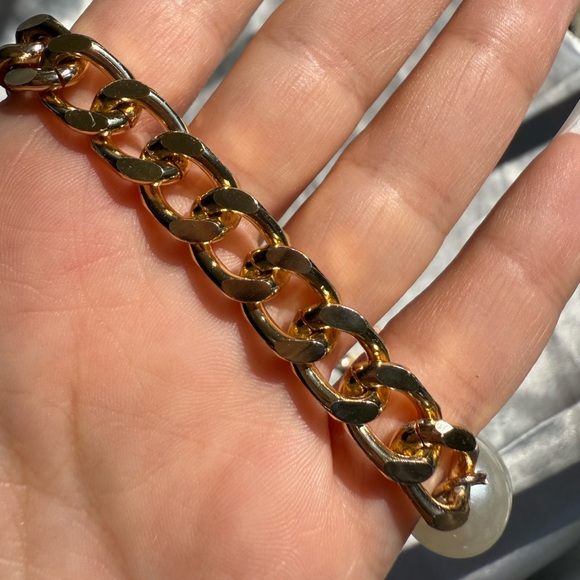 Anthro Ginevra Pearl Gold Chain Statement Necklace - Picture 9 of 11